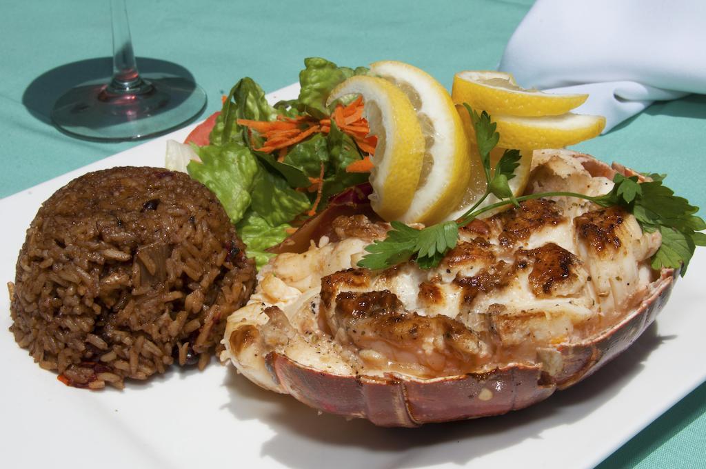 Bohio Dive Resort Cockburn Town Экстерьер фото