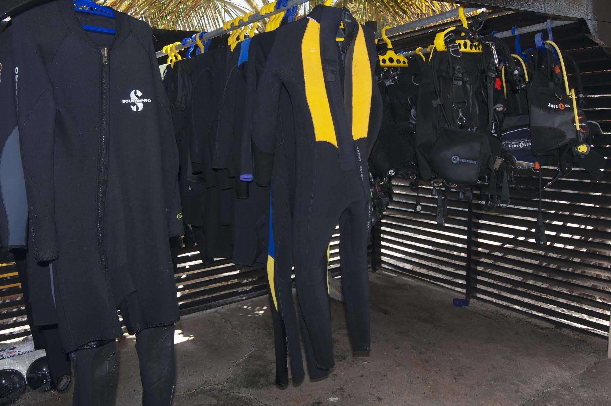 Bohio Dive Resort Cockburn Town Экстерьер фото