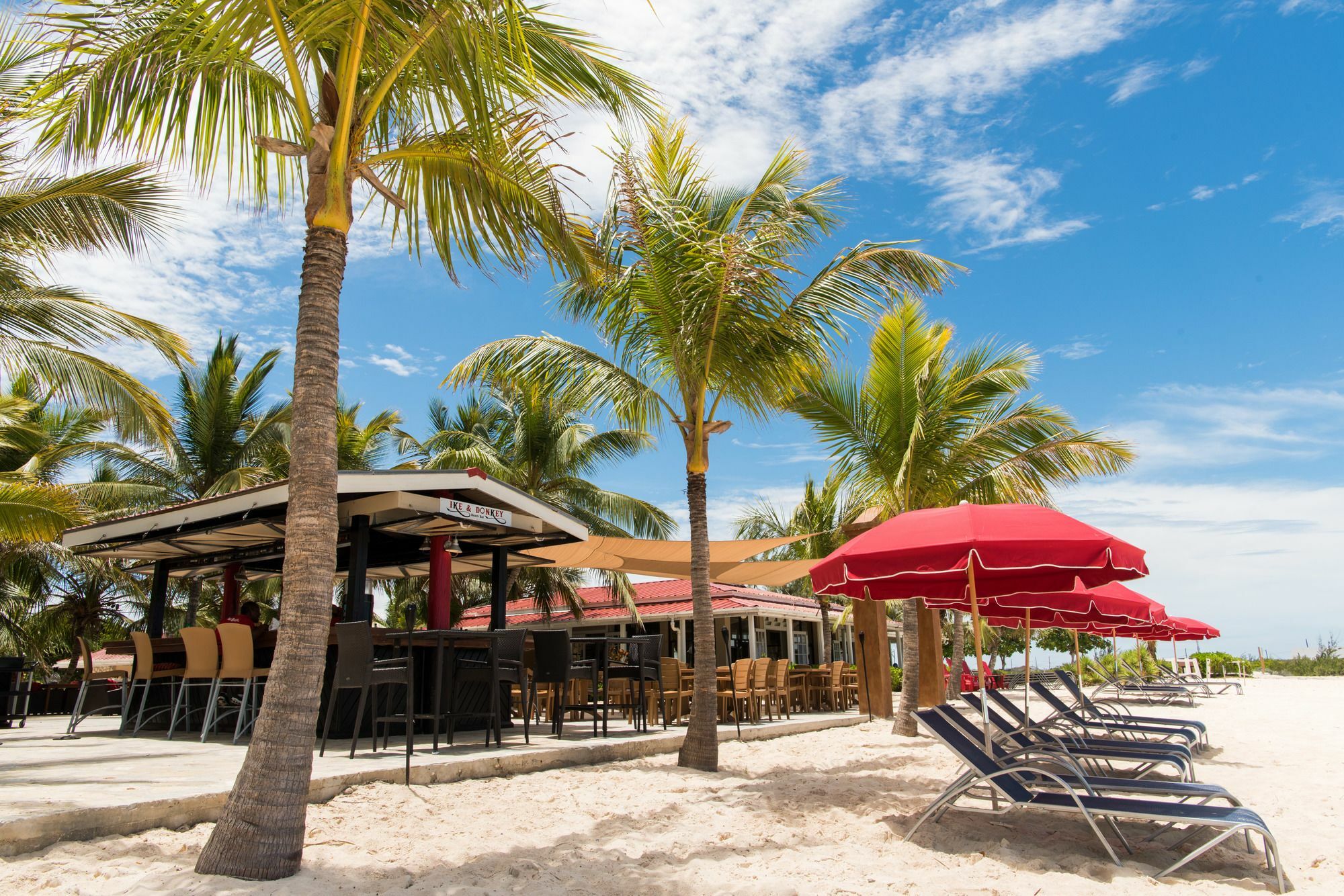 Bohio Dive Resort Cockburn Town Экстерьер фото
